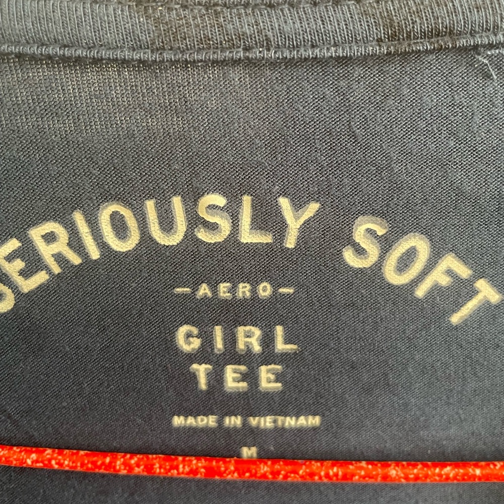 Womens Aero girl tee - Picture 2 of 3